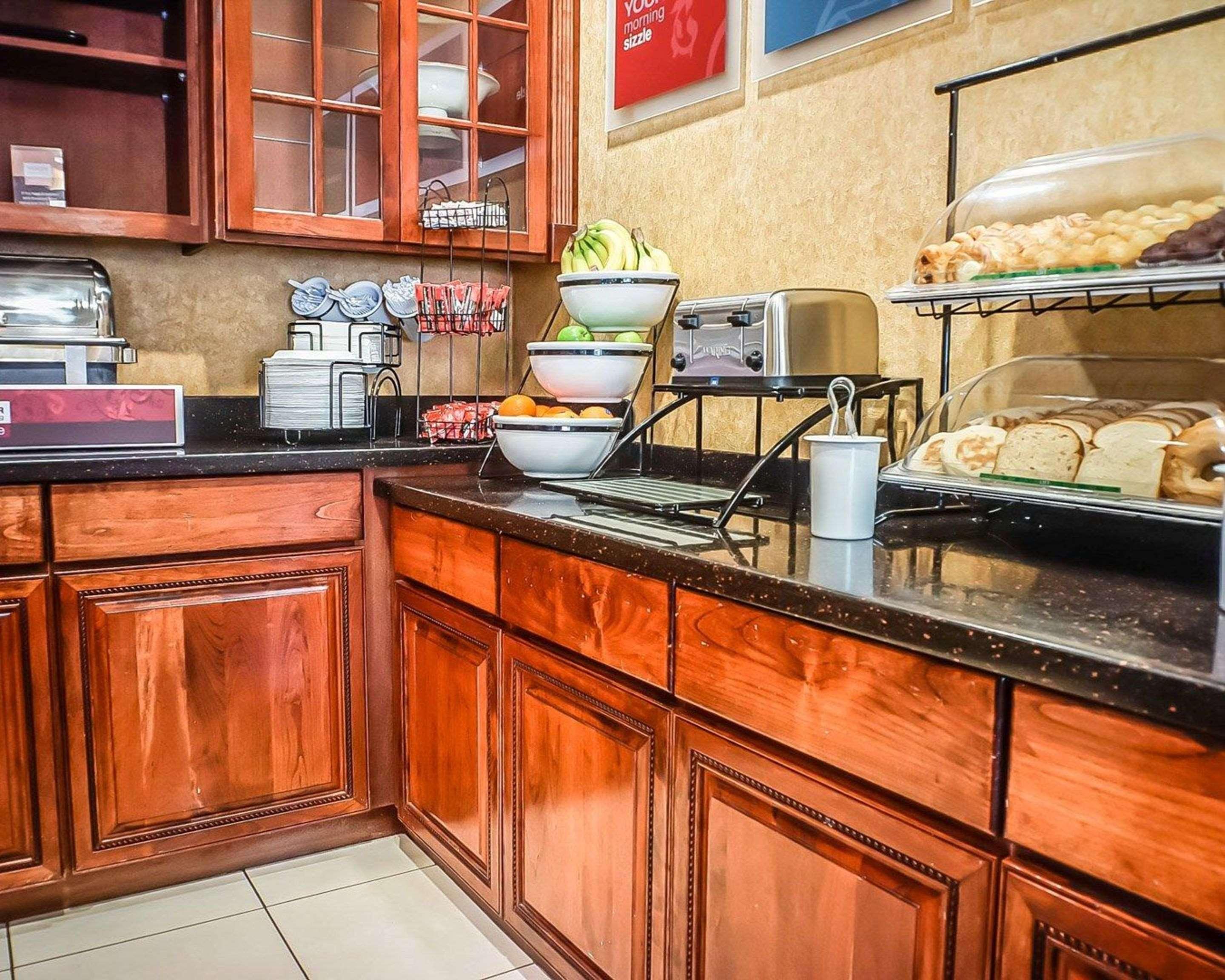 Quality Inn & Suites Roswell Zewnętrze zdjęcie