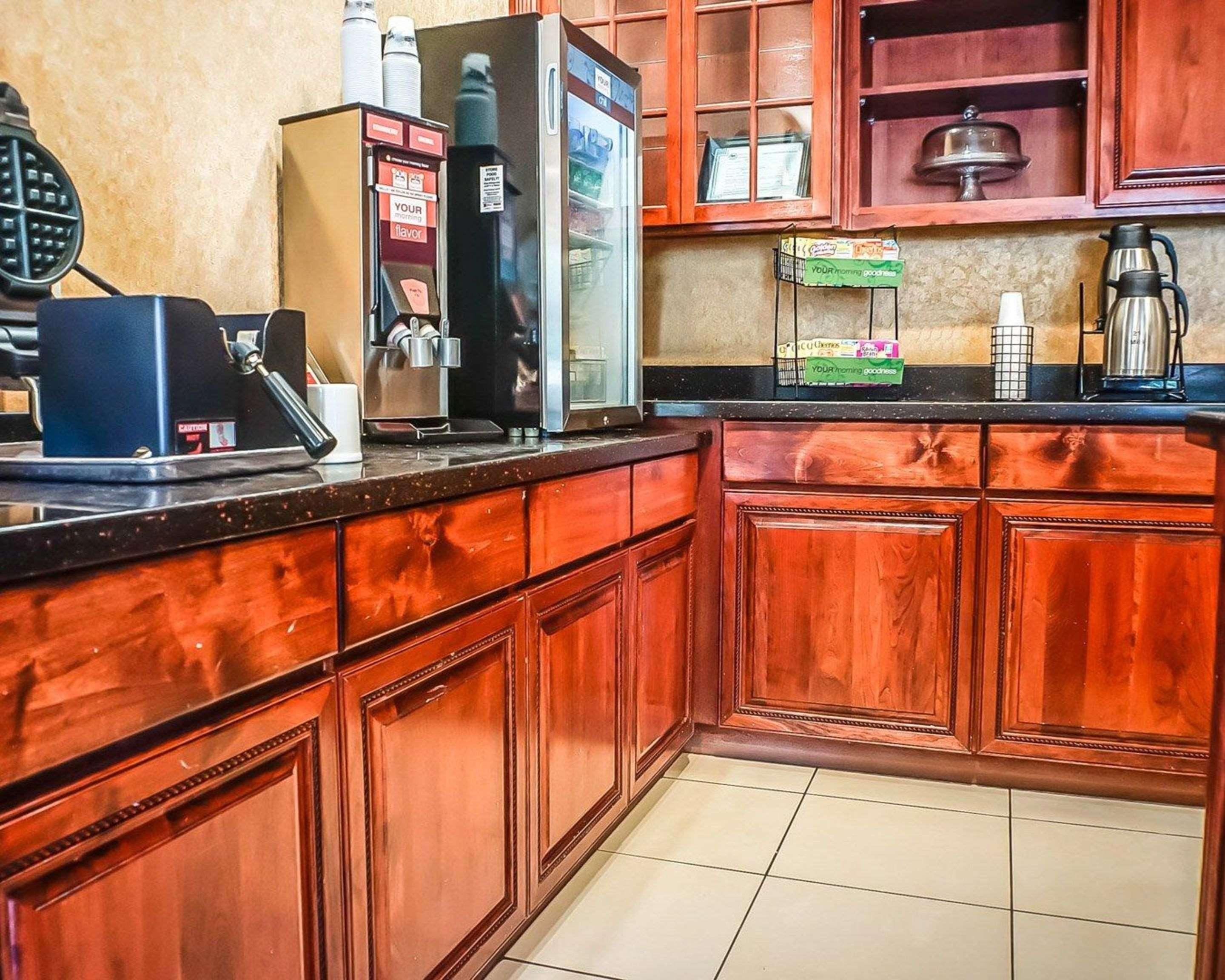 Quality Inn & Suites Roswell Zewnętrze zdjęcie